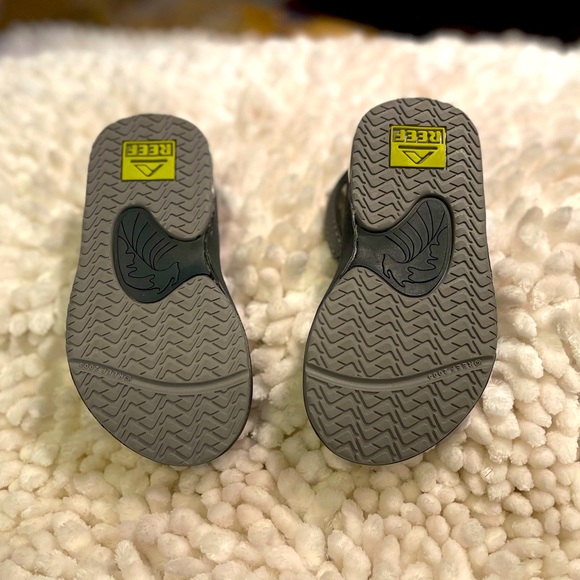 NWOT Toddler Reef Fanning Sandals, size 7 - Picture 4 of 4